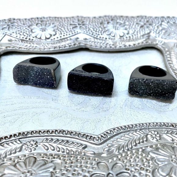 BLACK SOLID SEAMLESS SLAB DRUZY CRYSTAL RING HANDCRAFTED NEW IN BOX BOHO CHIC - Picture 2 of 7